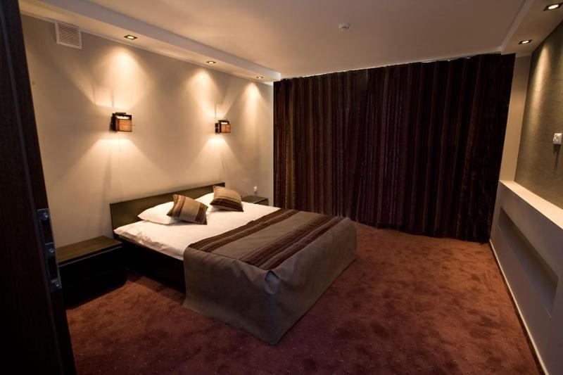 Hotel Dodo บิวโกราย ภายนอก รูปภาพ